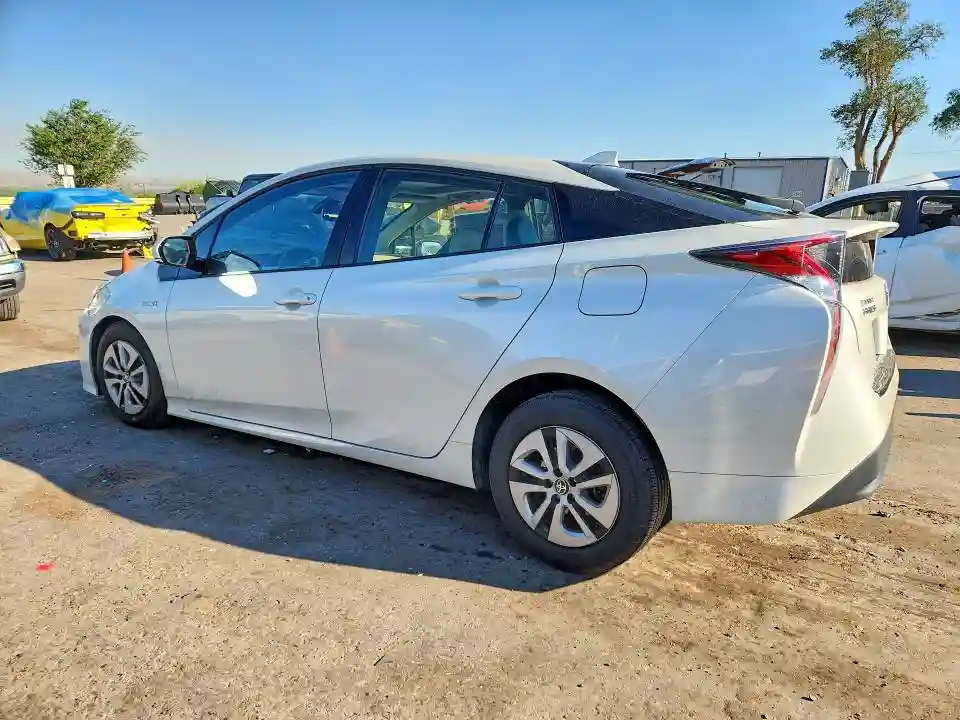 JTDKARFU8G3525644 2016 TOYOTA PRIUS-1