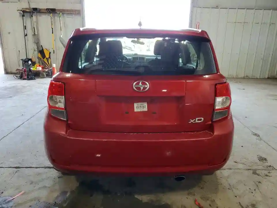 JTKKUPB43E1040007 2014 SCION XD-5