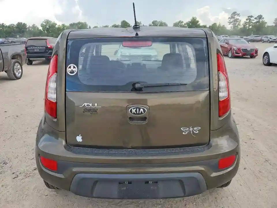 KNDJT2A52D7495462 2013 KIA SOUL BASE-5