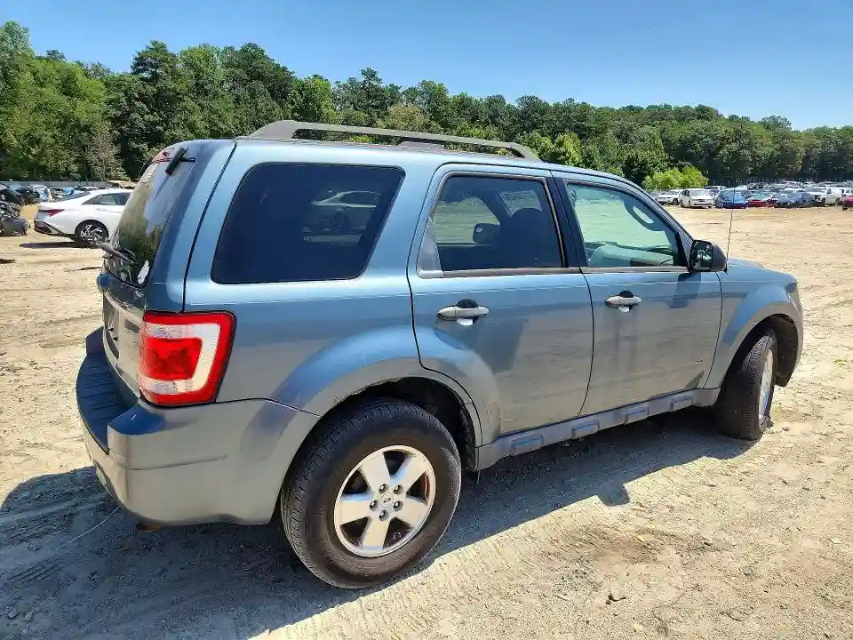 1FMCU9D77CKA02586 2012 FORD ESCAPE-2