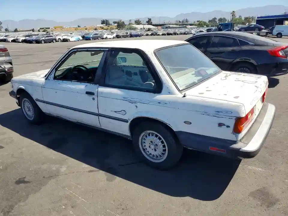 WBAAB5409H9807112 1987 BMW 3 SERIES-1