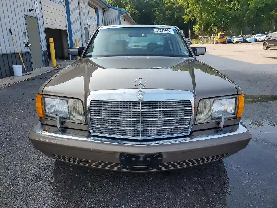 WDBCA35D2JA414995 1988 MERCEDES-BENZ S-CLASS-4