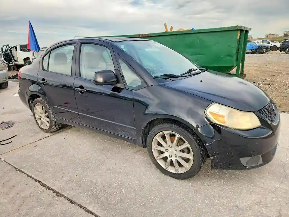 JS2YC5A21B6303012 2011 SUZUKI SX4-3
