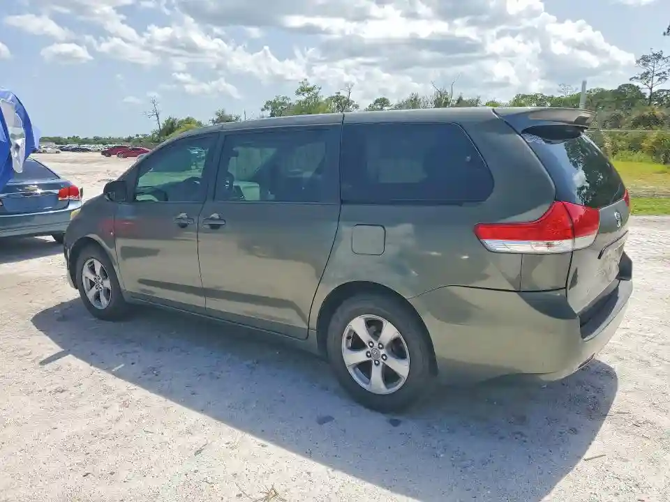 5TDKA3DC4BS008694 2011 TOYOTA SIENNA-1