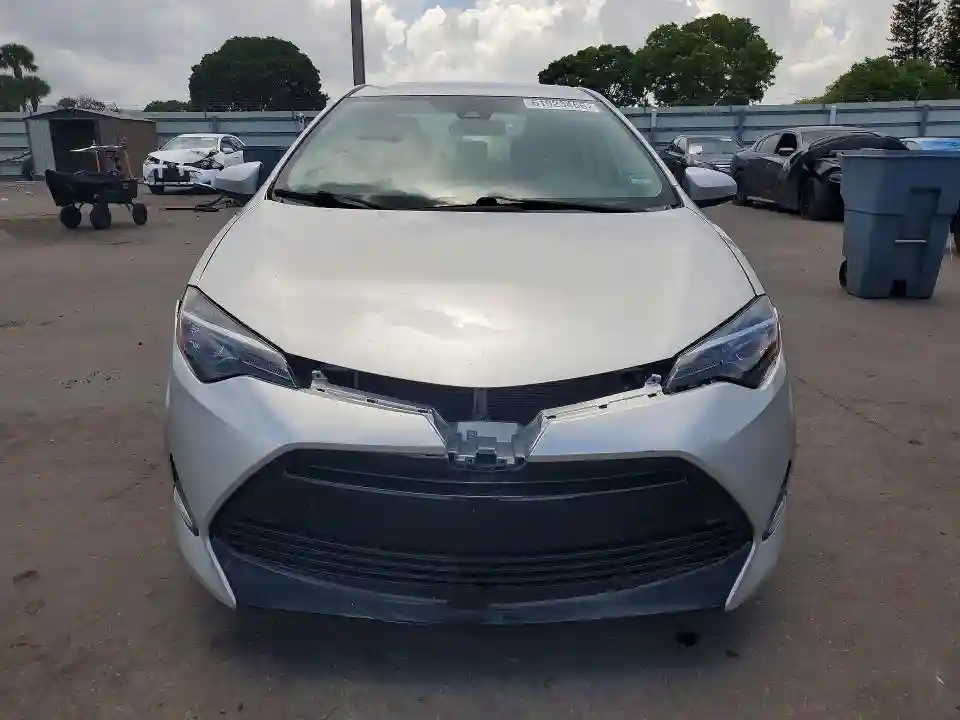 2T1BURHE2JC054277 2018 TOYOTA COROLLA-4