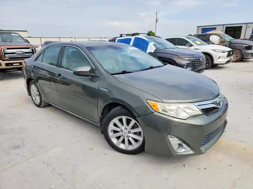 4T1BD1FK4CU038402 2012 TOYOTA CAMRY SOLA-3