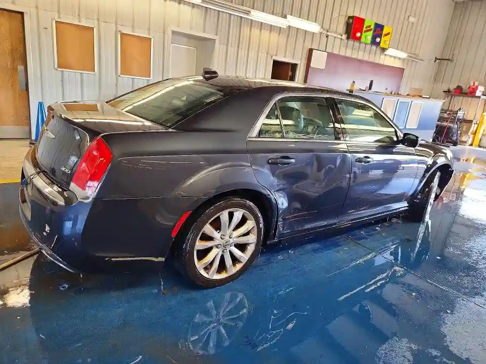 2C3CCARG0GH270544 2016 CHRYSLER 300-2