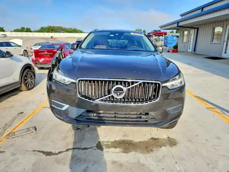 YV4A22RL2L1411564 2020 VOLVO XC60-4
