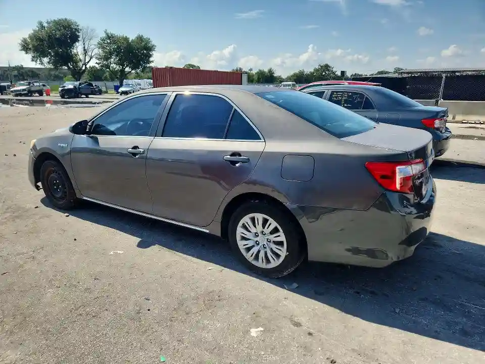 4T1BD1FK9DU092571 2013 TOYOTA CAMRY SOLA-1