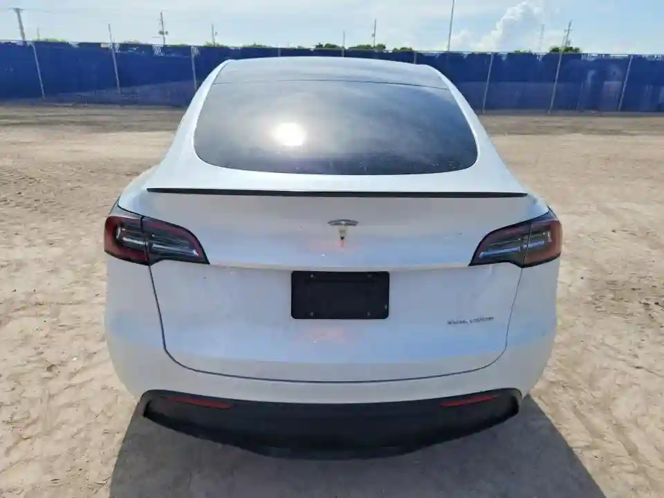 7SAYGDEE5PA092096 2023 TESLA MODEL Y-5