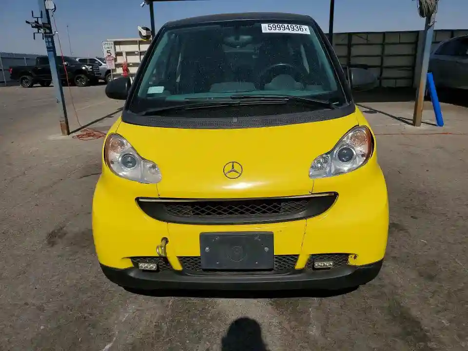 WMEEJ3BA0AK385352 2010 SMART FORTWO-4