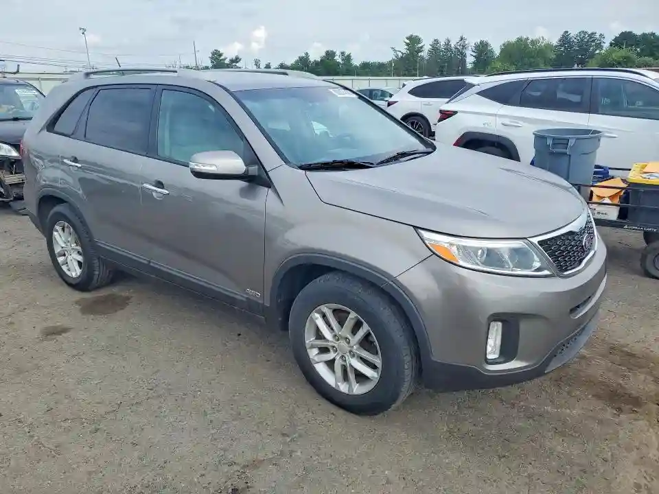 5XYKTDA75FG599080 2015 KIA SORENTO-3