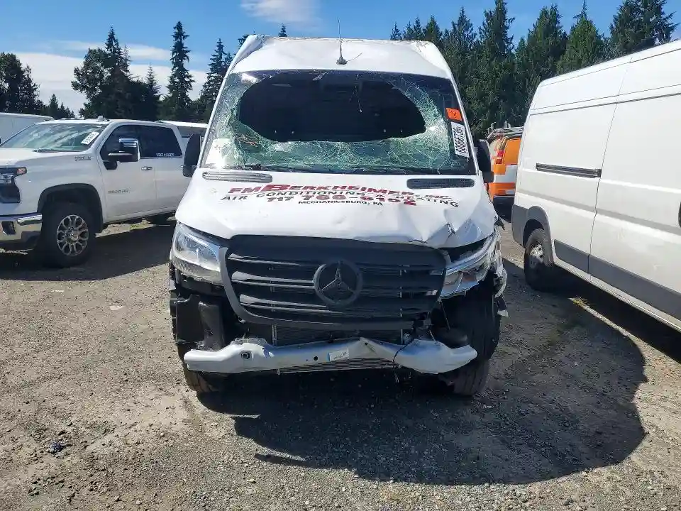 W1Y5NCHY8RT189202 2024 MERCEDES-BENZ SPRINTER-4
