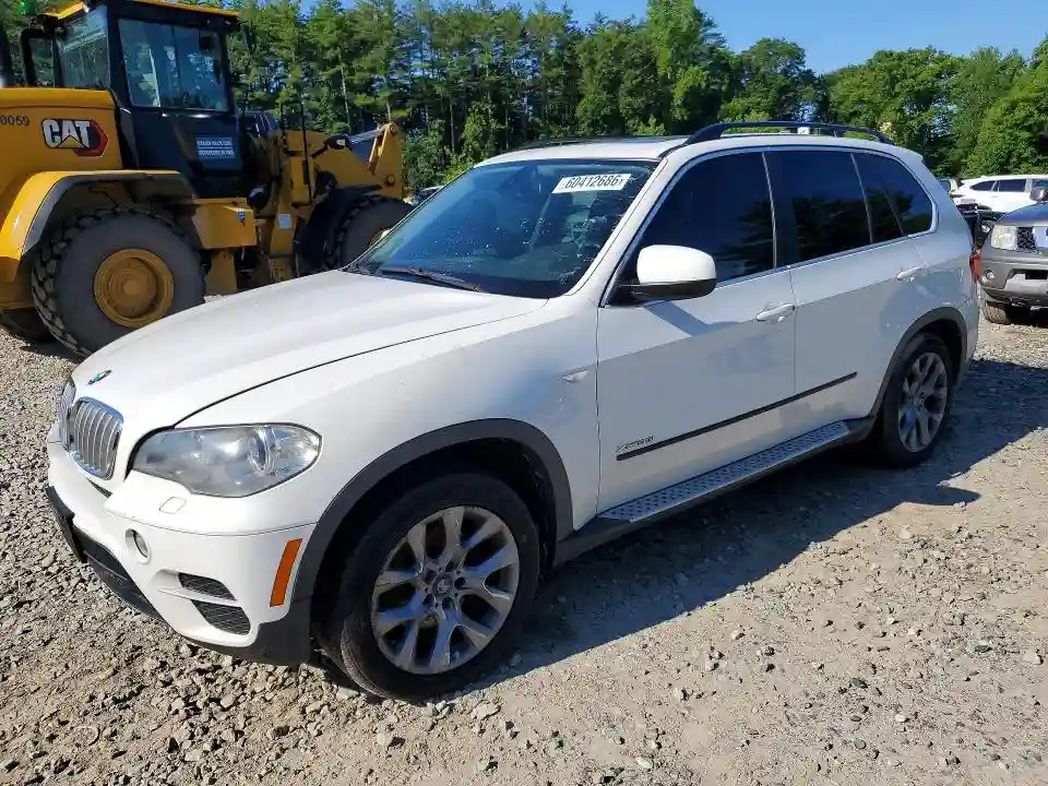 5UXZV4C56D0G57156 2013 BMW X5-0