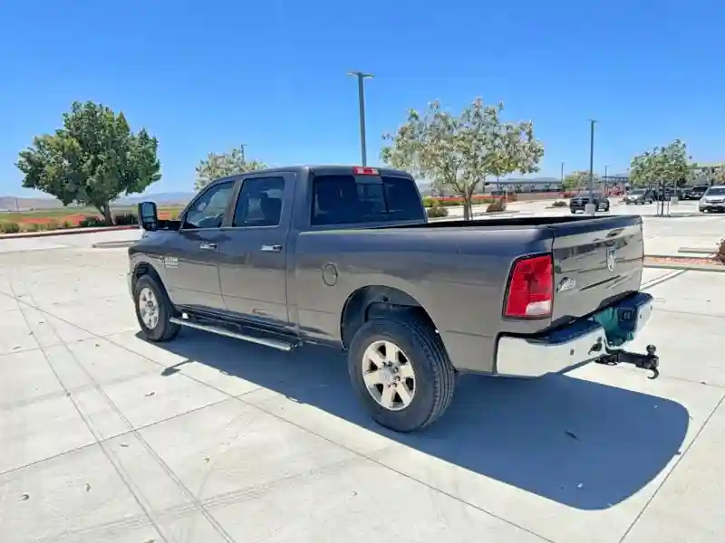 3C6UR4DL8FG642965 2015 RAM 2500-2