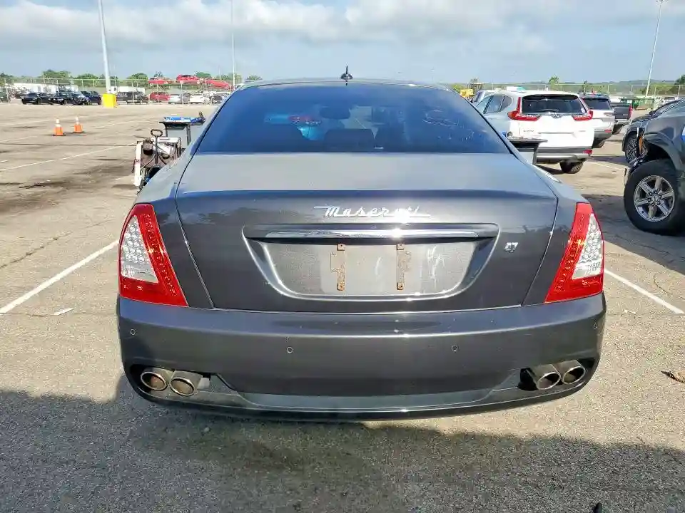 ZAM39JKA3B0058116 2011 MASERATI QUATTROPOR-5