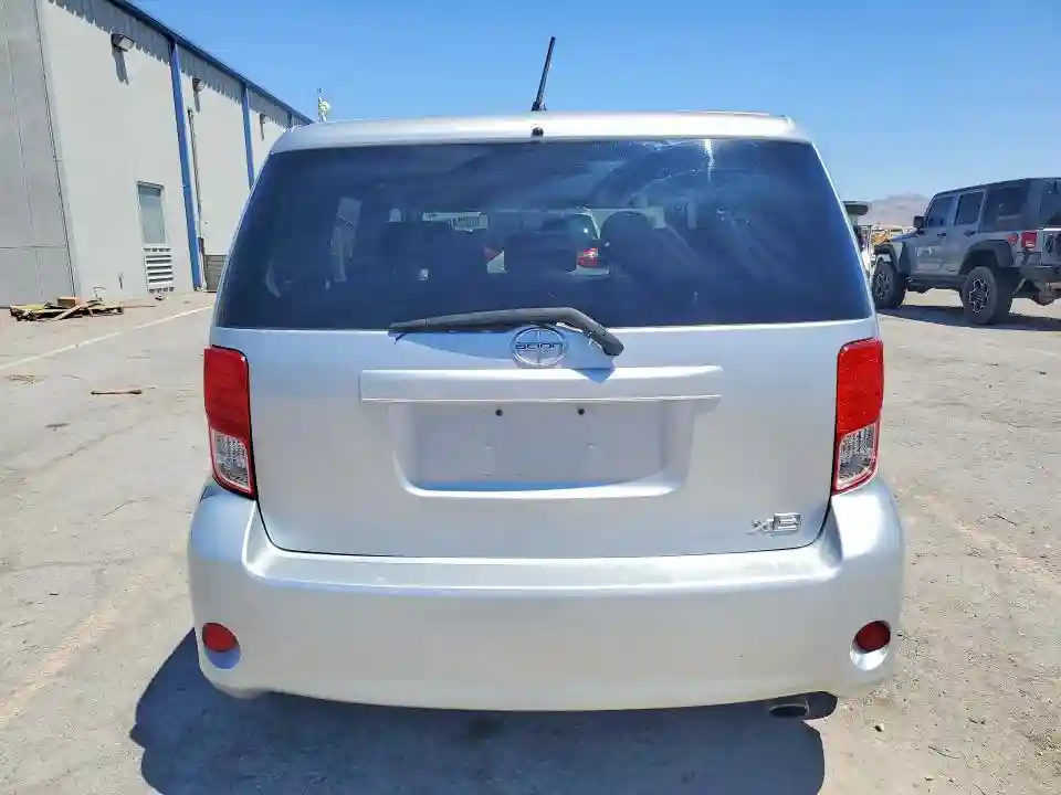 JTLZE4FE4CJ013677 2012 SCION XB-5