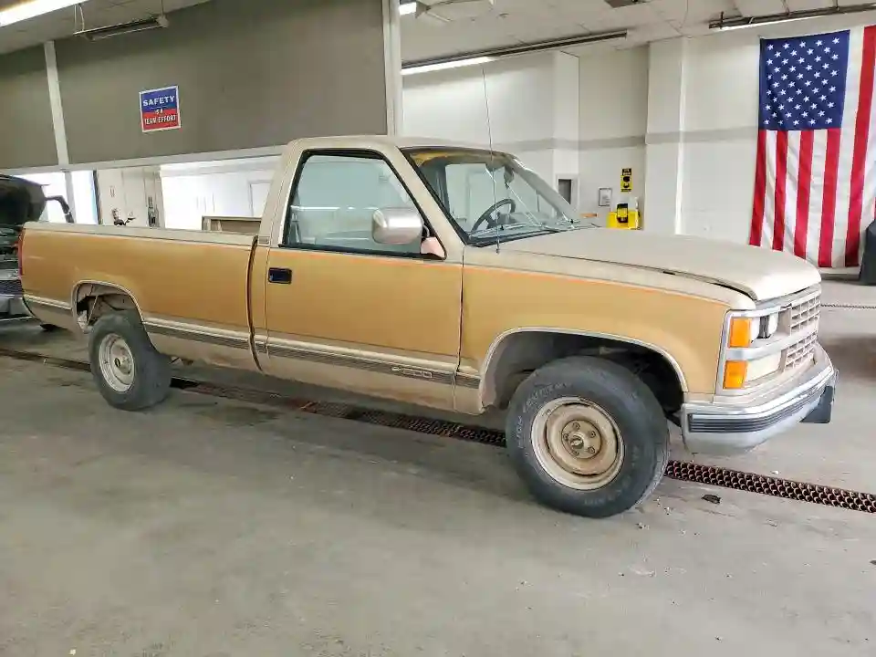 1GCDC14K6KE252366 1989 CHEVROLET GMT-3