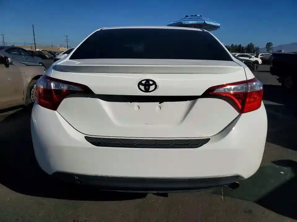 5YFBURHE6FP193965 2015 TOYOTA COROLLA-5