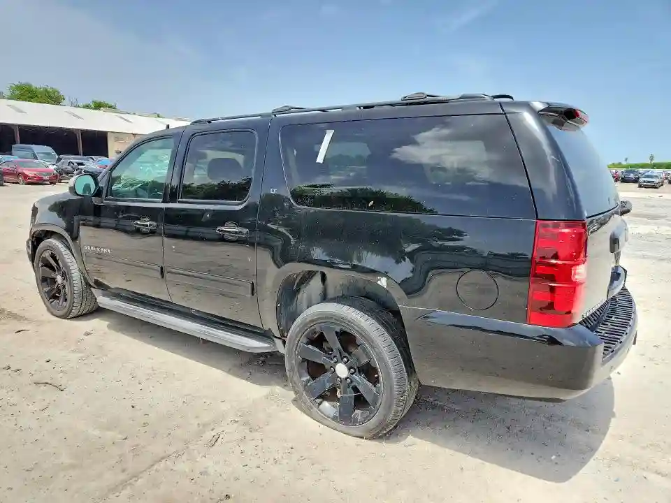 1GNSCJE0XER132952 2014 CHEVROLET SUBURBAN-1