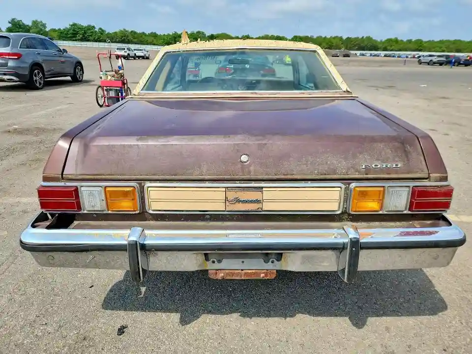 6W84L215110 1976 FORD GRANADA-5