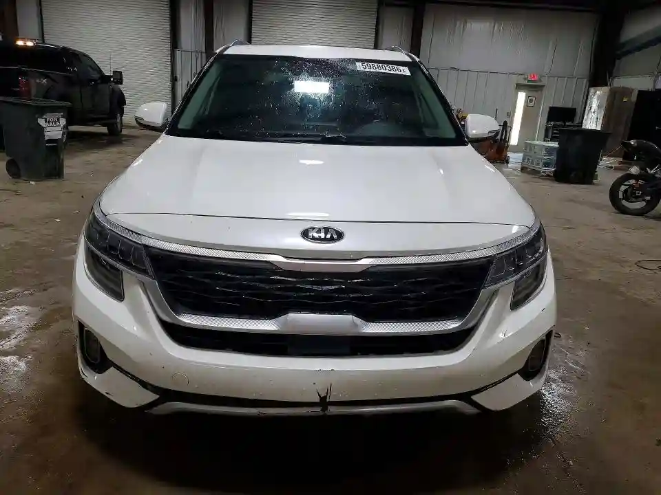 KNDETCA29M7175598 2021 KIA SELTOS-4