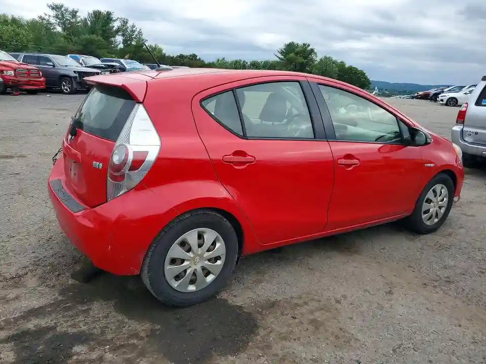 JTDKDTB30C1010256 2012 TOYOTA PRIUS C TH-2