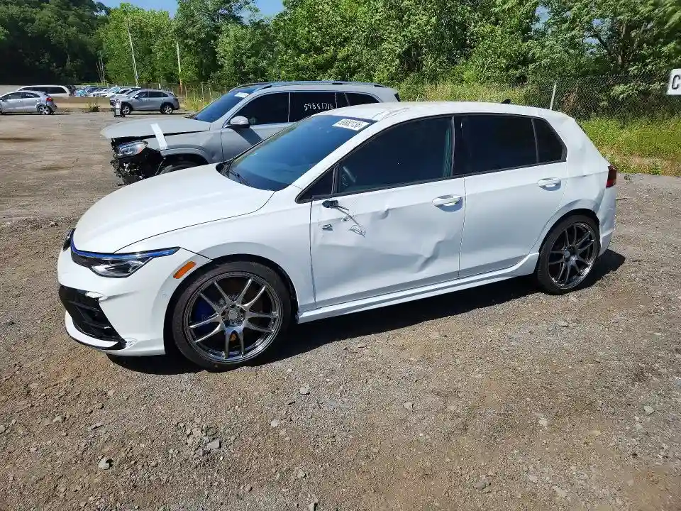 WVWEB7CD1SW216768 2025 VOLKSWAGEN GOLF-0