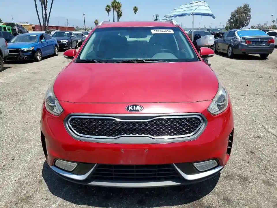 KNDCC3LC8J5128390 2018 KIA NIRO-4