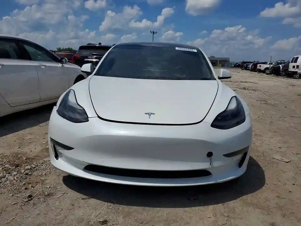 5YJ3E1EA5NF111979 2022 TESLA MODEL 3-4