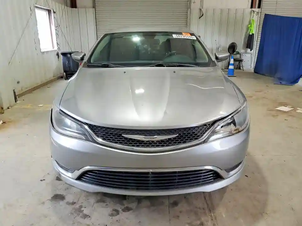 1C3CCCAB1FN570093 2015 CHRYSLER 200-4