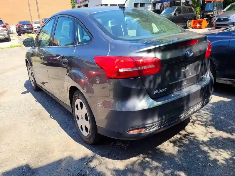 1FADP3E26FL303189 2015 FORD FOCUS-2