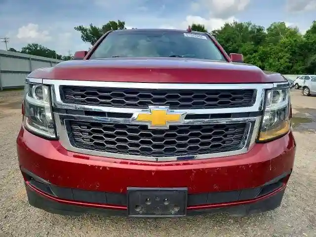 1GNSCHKC6JR181177 2018 CHEVROLET SUBURBAN-4