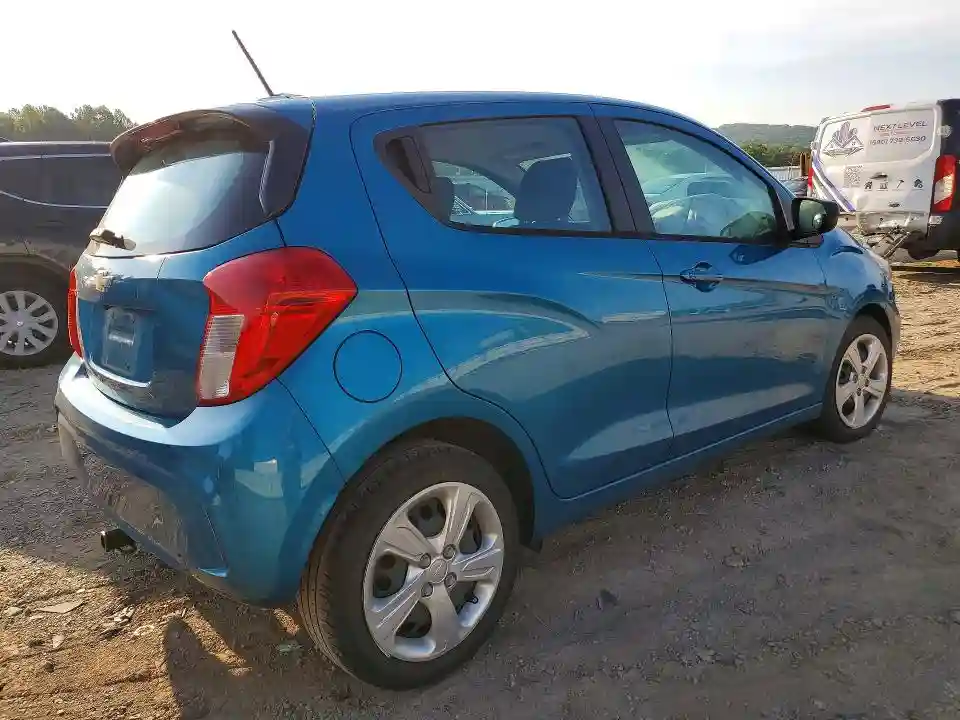 KL8CB6SA1LC470100 2020 CHEVROLET SPARK-2