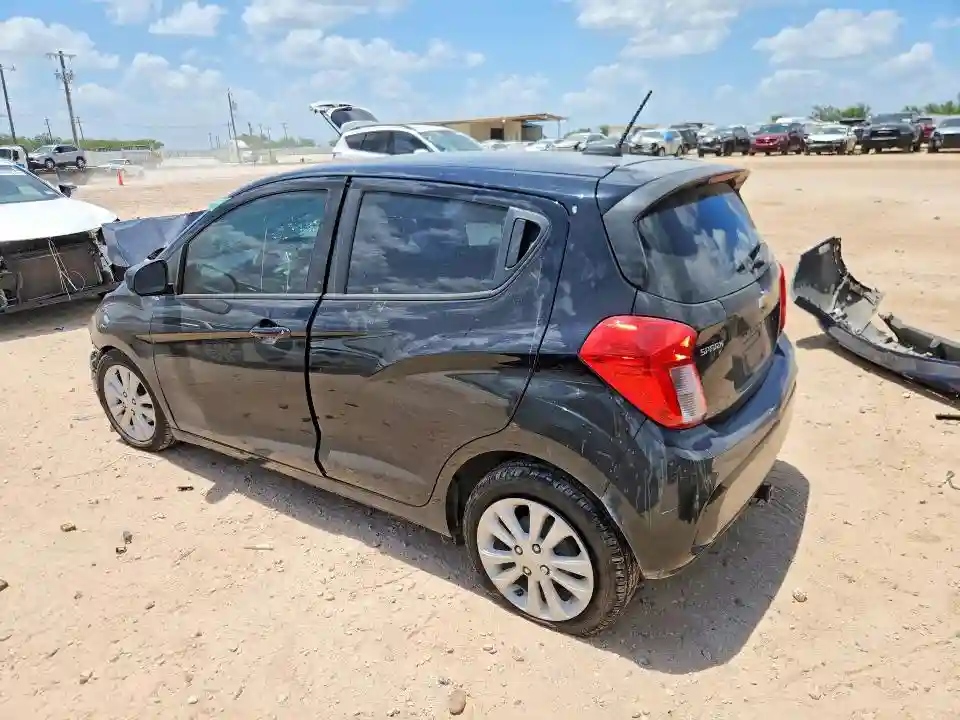 KL8CD6SA9JC478159 2018 CHEVROLET SPARK-1