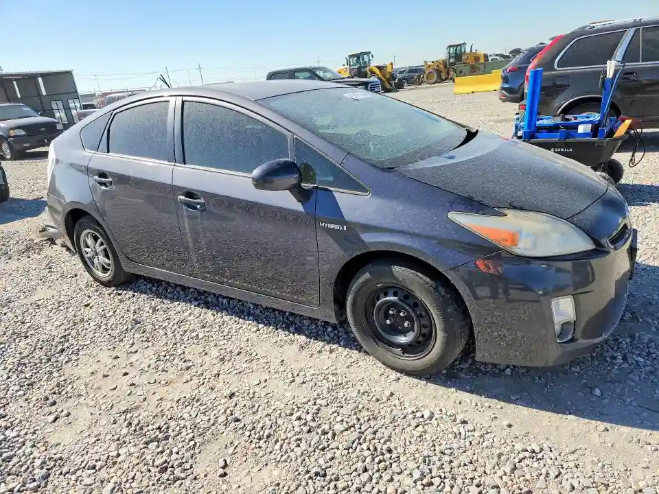 JTDKN3DU6B1417953 2011 TOYOTA PRIUS-3
