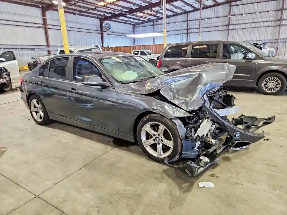 WBA3A5C55EJ464642 2014 BMW 3 SERIES-3