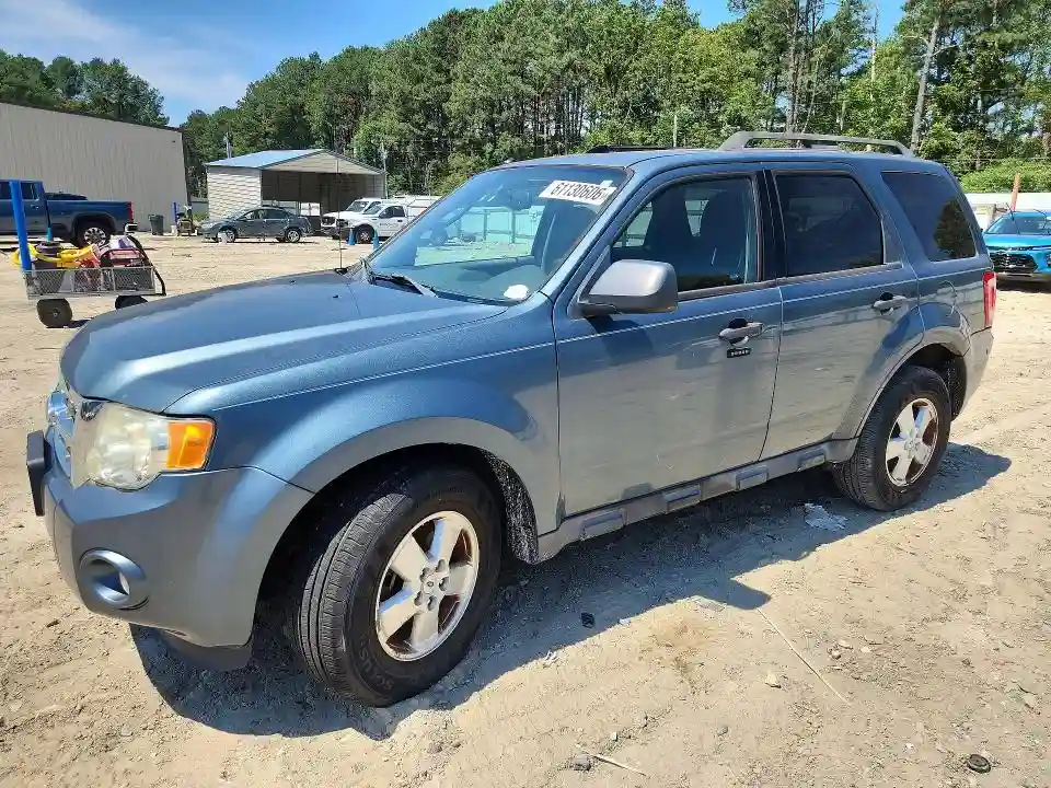 1FMCU9D77CKA02586 2012 FORD ESCAPE-0