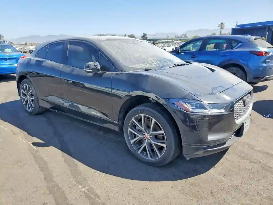 SADHD2S13K1F73049 2019 JAGUAR I-PACE-3