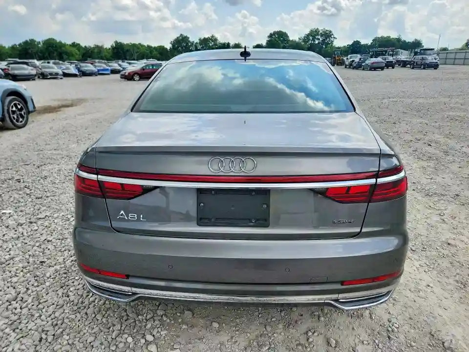 WAU8DAF86KN016314 2019 AUDI A8-5