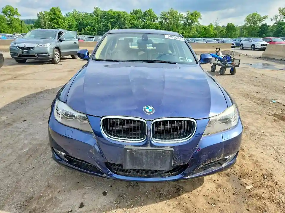 WBAPK5G52BNN26740 2011 BMW 3 SERIES-4
