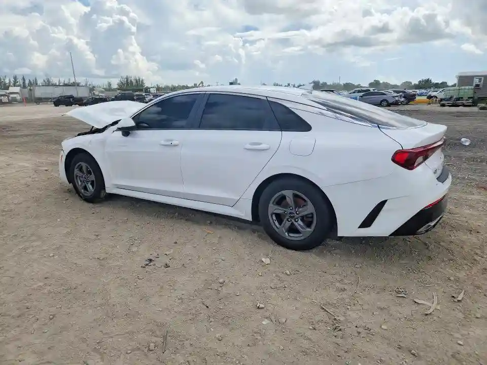 5XXG14J27NG118541 2022 KIA K5-1