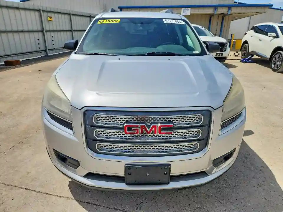 1GKKVNED3GJ102226 2016 GMC ACADIA-4