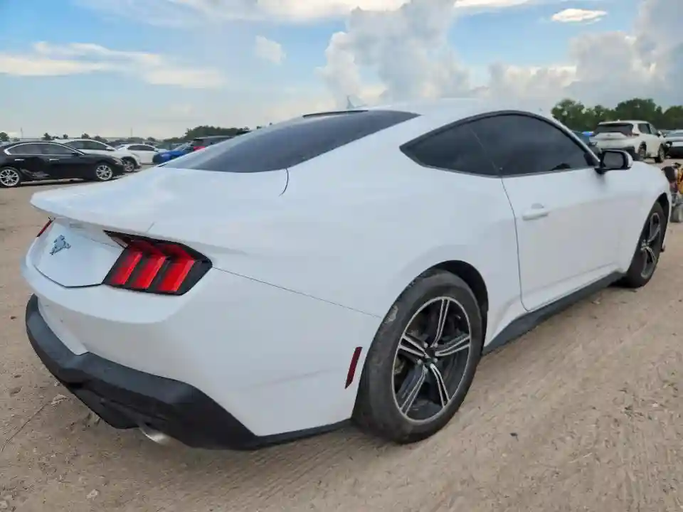 1FA6P8TH8R5138395 2024 FORD MUSTANG-2