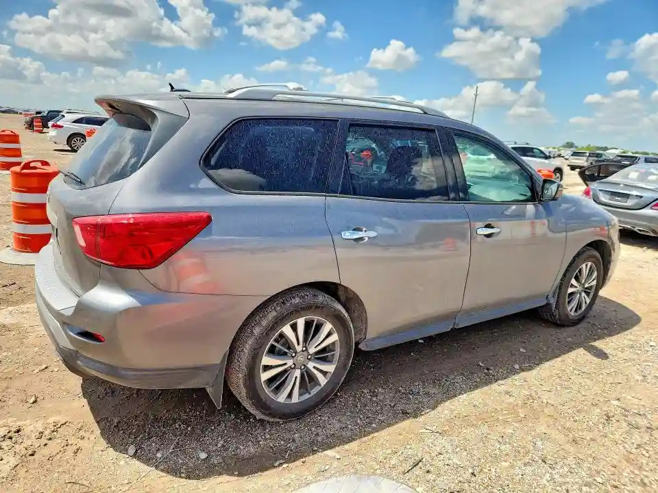 5N1DR2MN4HC672593 2017 NISSAN PATHFINDER-2