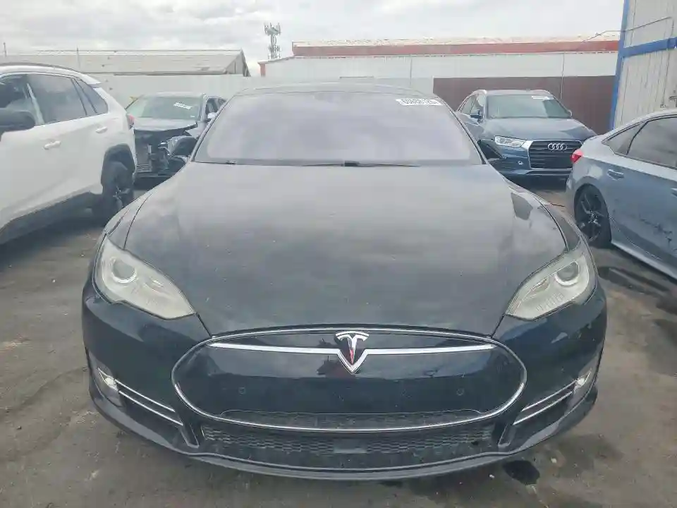 5YJSA1E19FF116174 2015 TESLA MODEL S-4