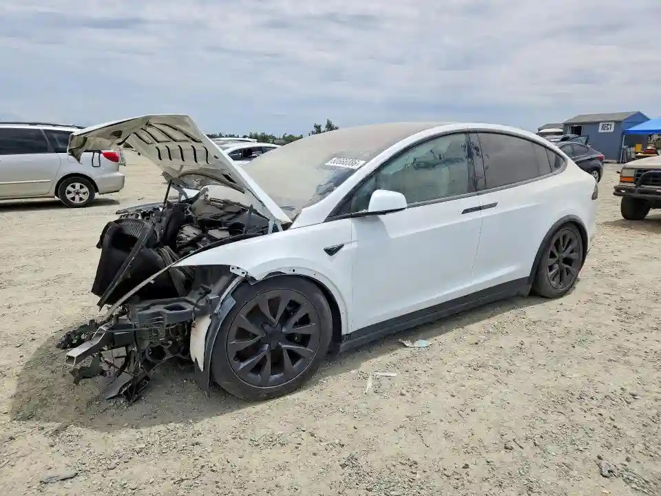7SAXCBE58RF440202 2024 TESLA MODEL X-0