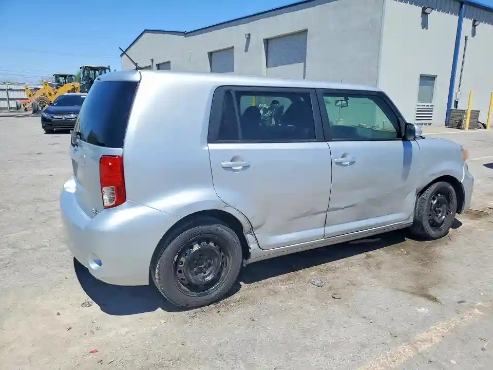 JTLZE4FE4CJ013677 2012 SCION XB-2