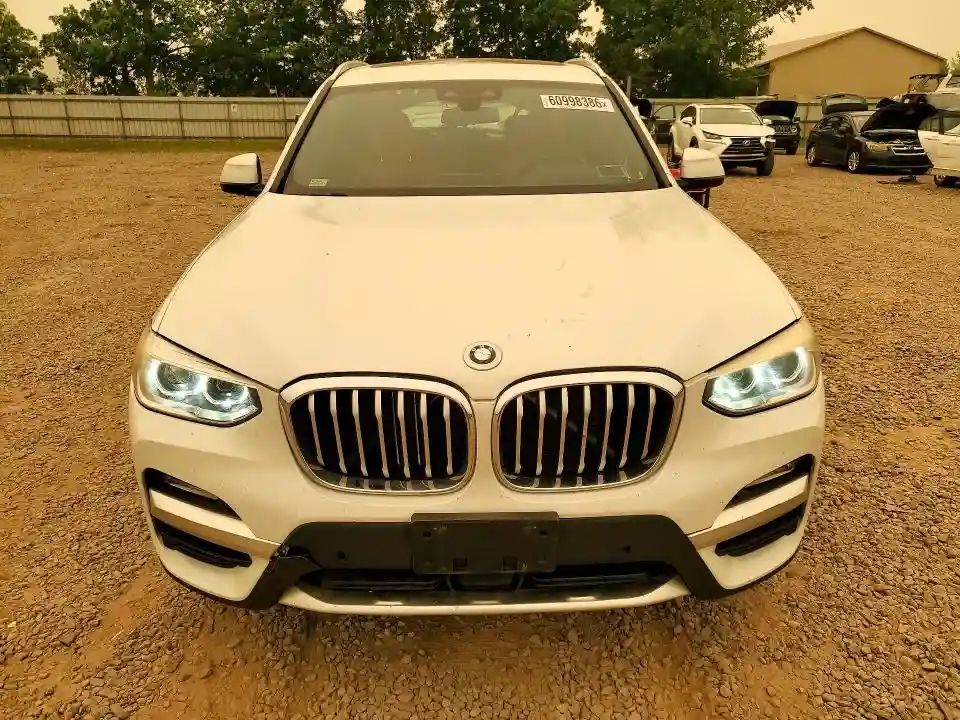 5UXTR9C5XKLE12556 2019 BMW X3-4