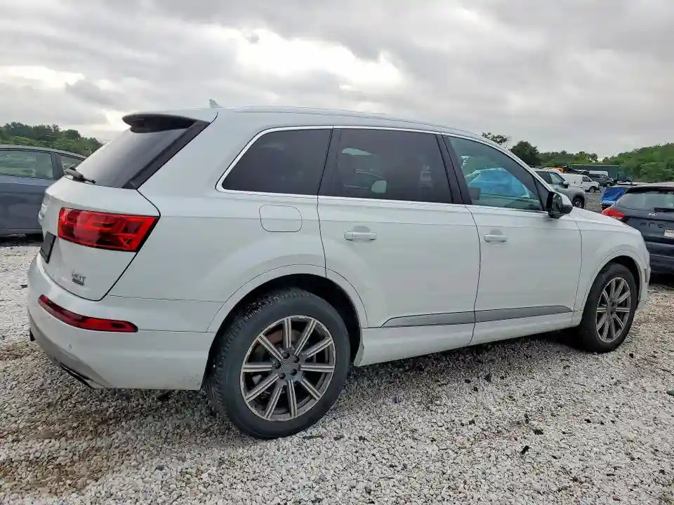 WA1VAAF77HD039907 2017 AUDI Q7-2